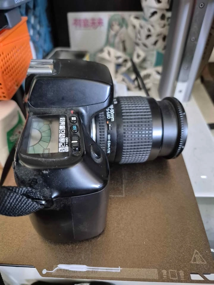 Nikon F70 film camera - photo 3