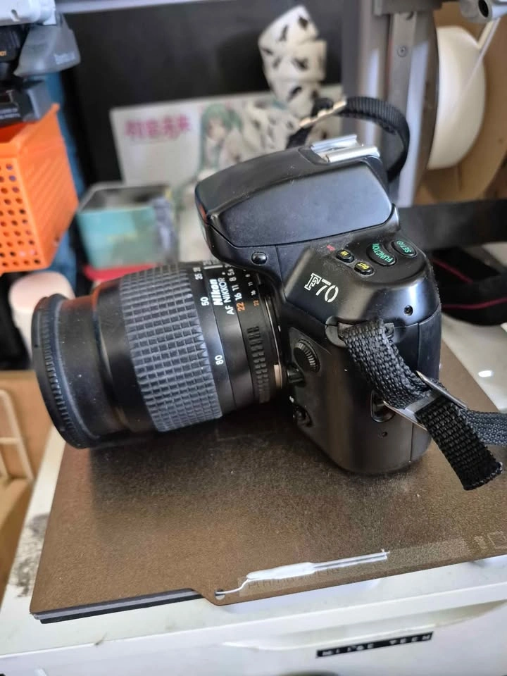 Nikon F70 film camera - photo 5
