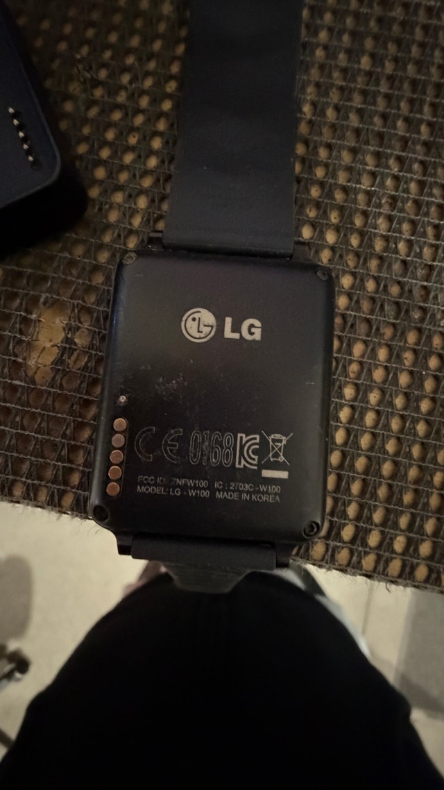 lg watch old one - photo 3