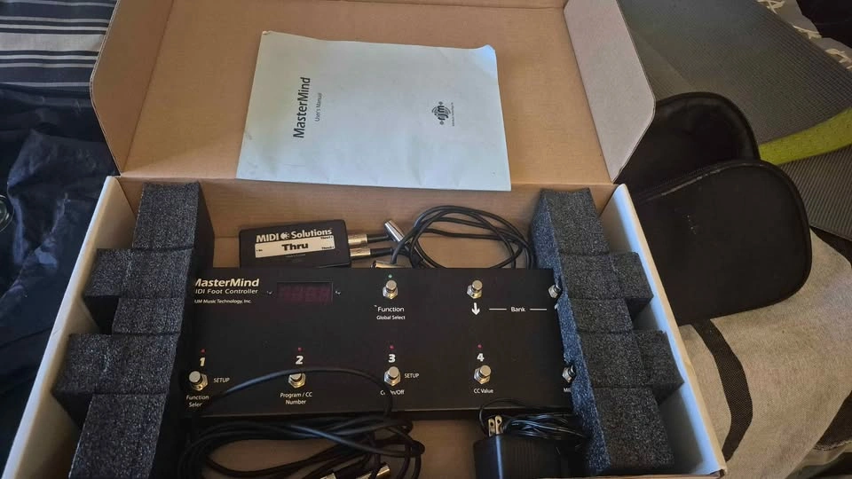 RMJ Midi Mastermind pedal unit w/ dual output - photo 3