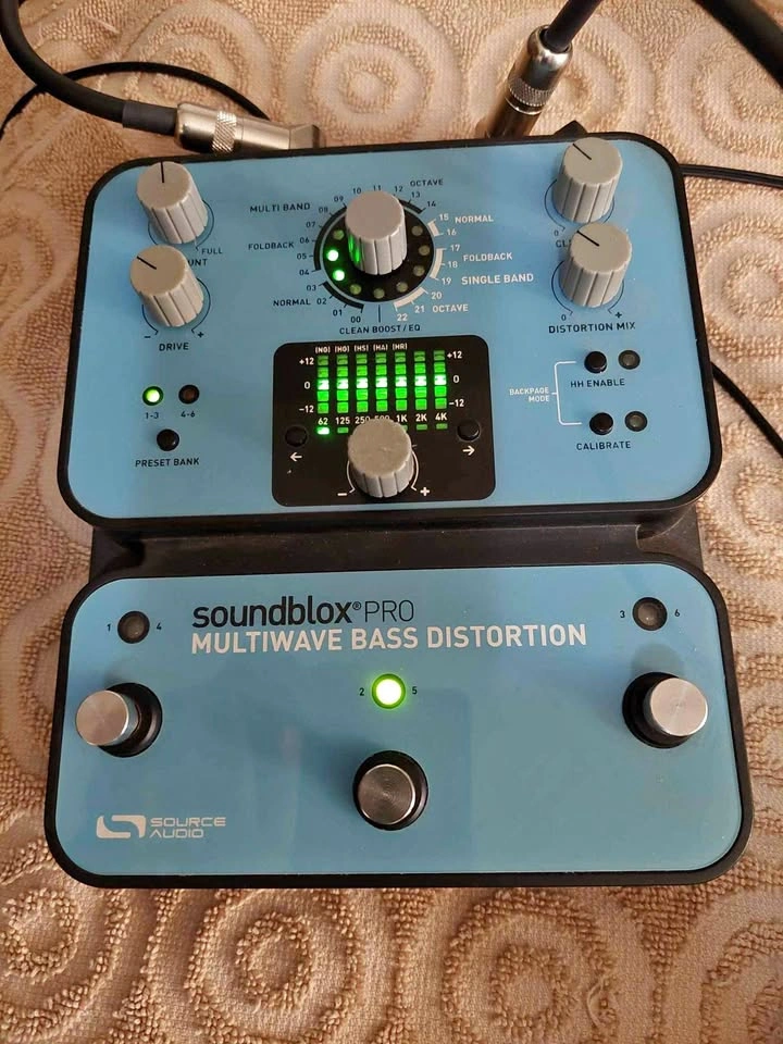 Soundblox Bass Envelope Filter & Bass Multiwave Distortion