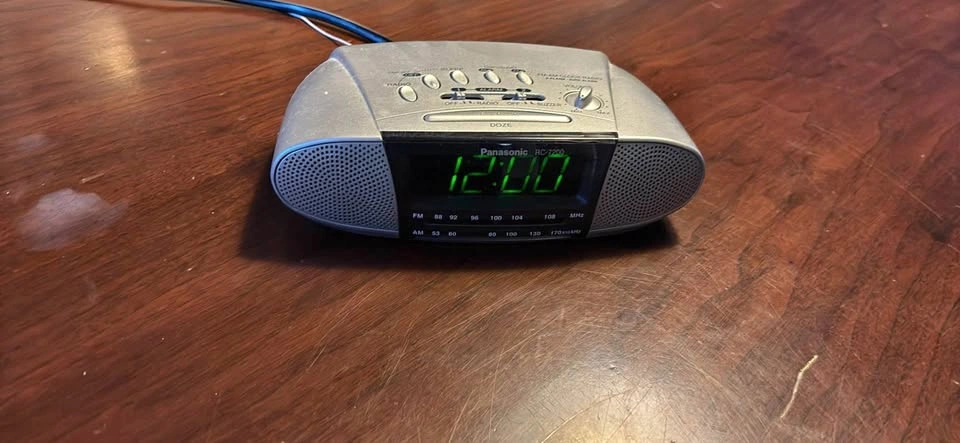 Panasonic Clock Radio