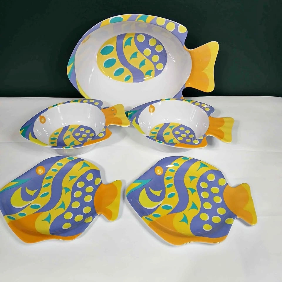 Set of 5 melamine colorful fish shaped bowls and plates