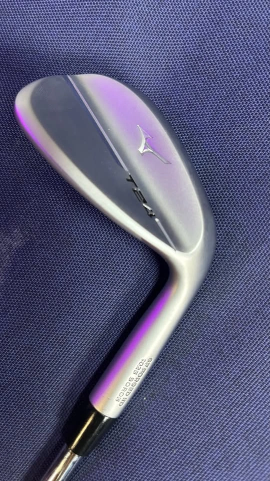 Mizuno T-24 52* Wedge - Dynamic Gold Shaft - Like New - photo 4