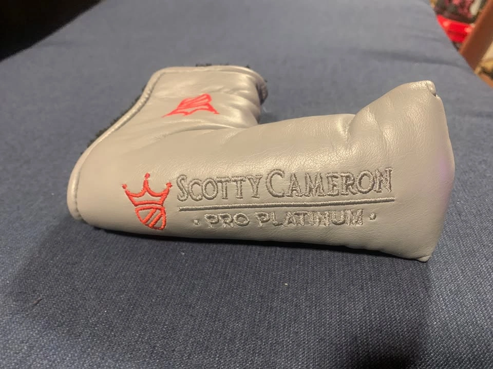 Titleist Scotty Cameron Pro Platinum Putter Cover - GRAY
