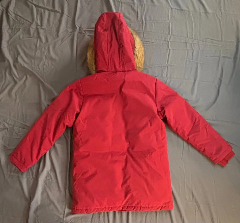 UNIQLO 11-12 kids unisex winter coat - Red - NEW with tags. - photo 3
