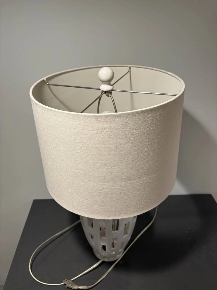 White Lamp - photo 3