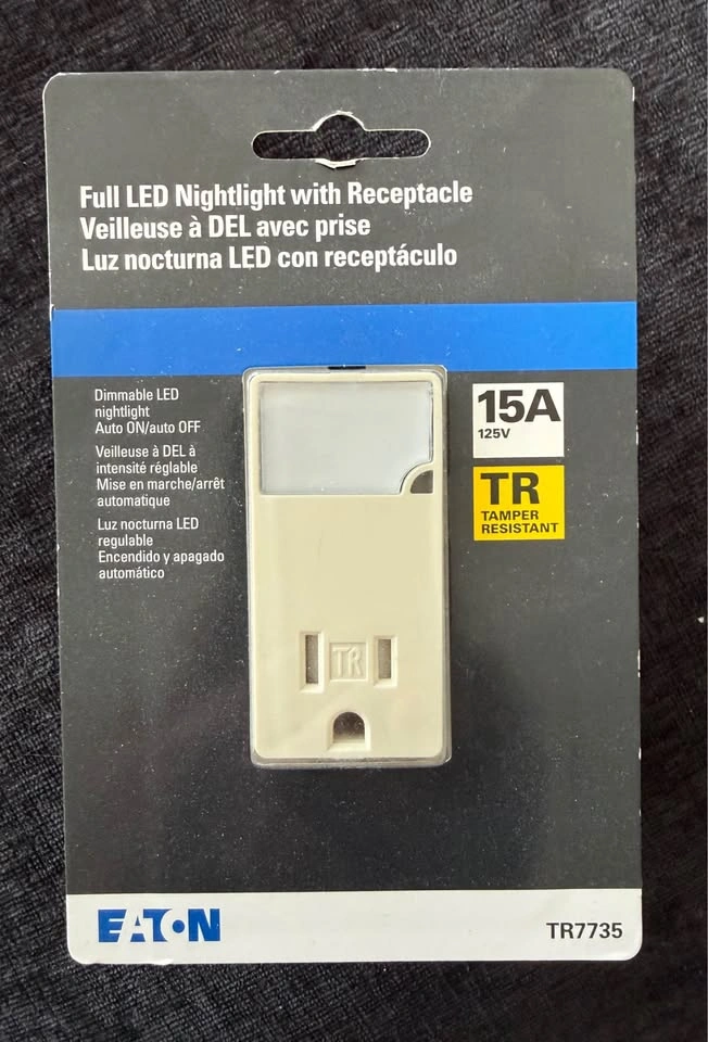 Eaton TR7735-LA, LED Nightlight, 15A Tamper Resistant Receptacle - photo 2