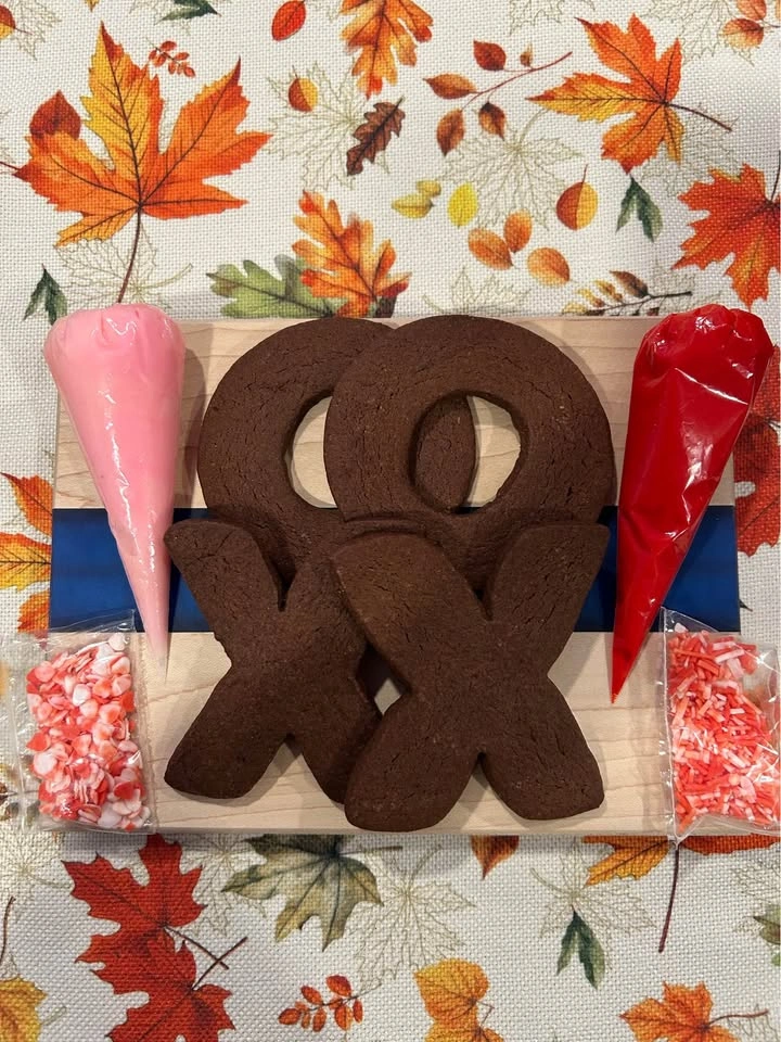 Decorate your own cookies! - photo 5