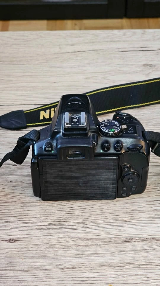 Nikon D5300 DSLR Camera - Body Only - photo 5