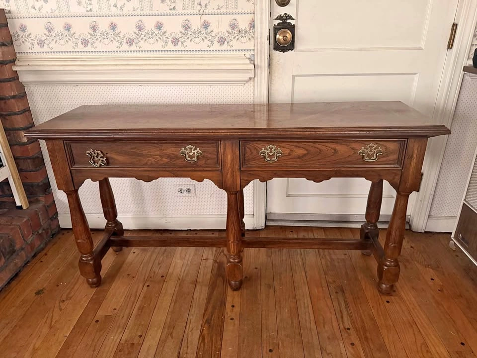 Thomasville Console Table - Oak