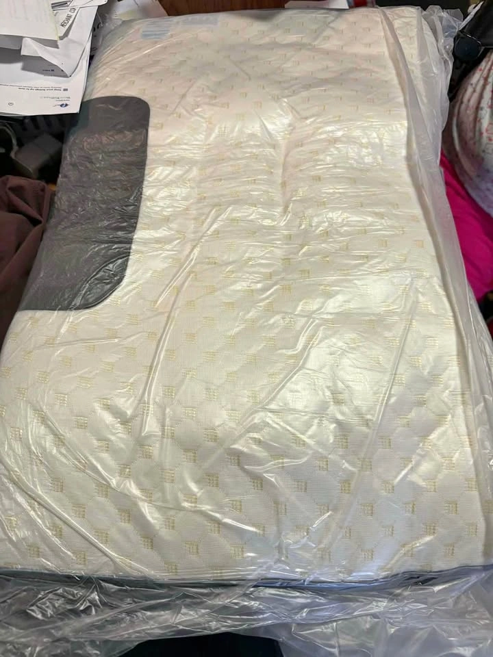 Cervical Bed Pillow for Side Sleepers