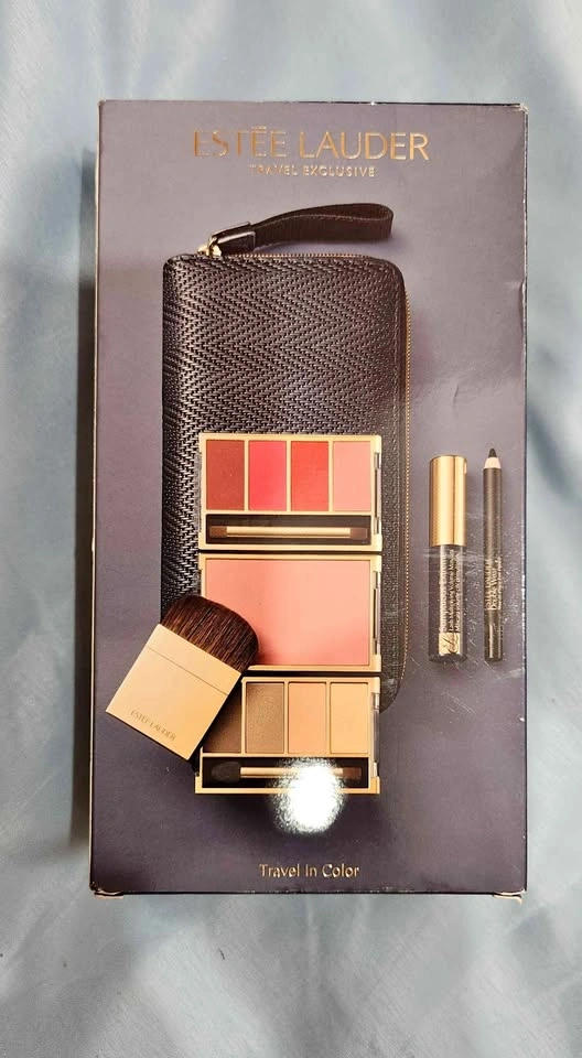 Estee Lauder Travel Make Up
