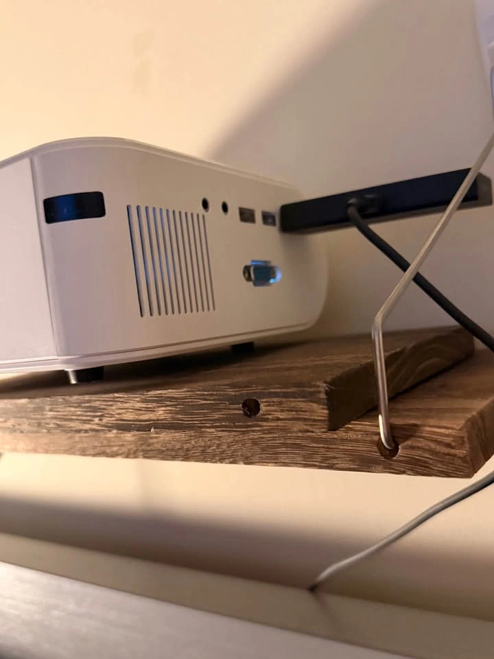 YABER Mini WiFi Projector, Screen Included, 8500L, 1080P - photo 3