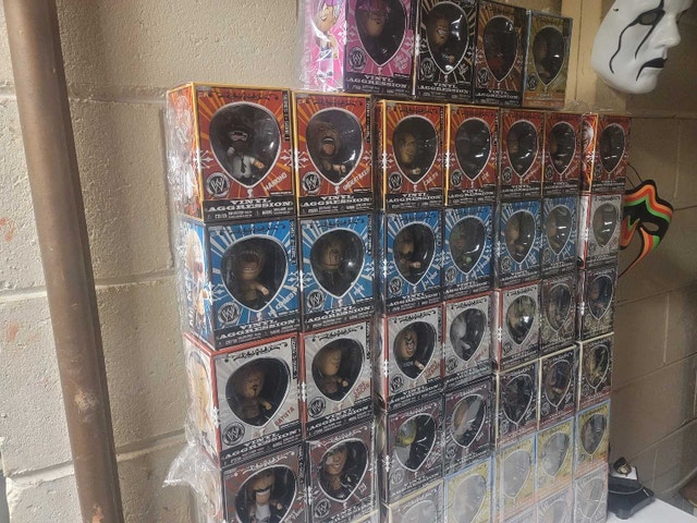 WWE Vinyl Aggression Figures Complete Set - photo 5