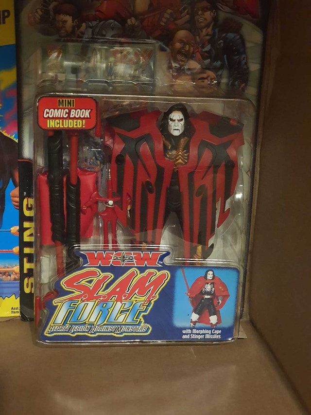 Slam Force Sting Figure