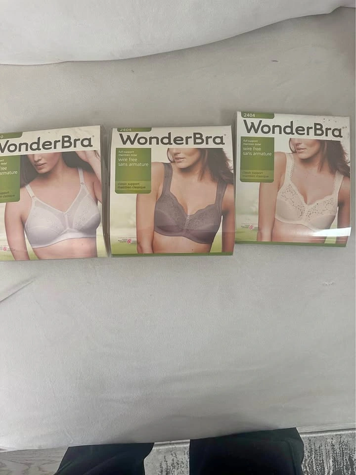 Wonder Bras