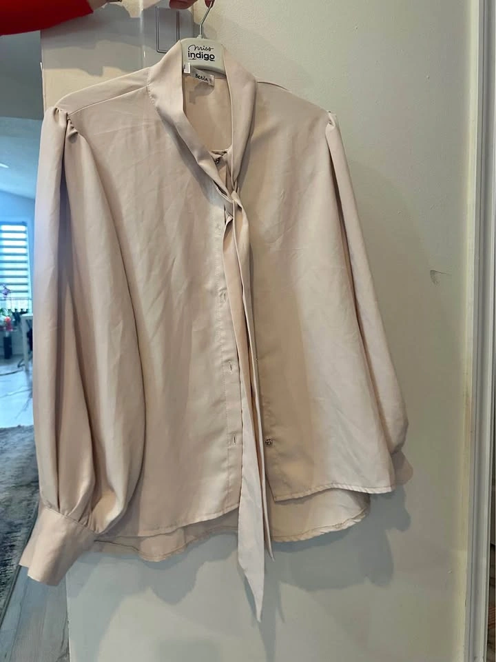 Womens Pink blouse
