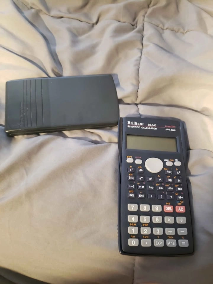 College calculators in working condition priced to sell - photo 4