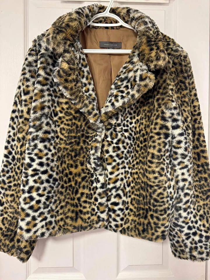 Leopard Print Faux Fur Jacket-Size S. Gently worn!!