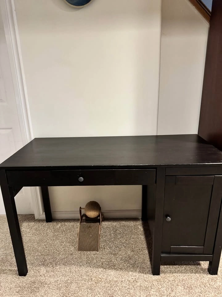 Study desk with chair - photo 2