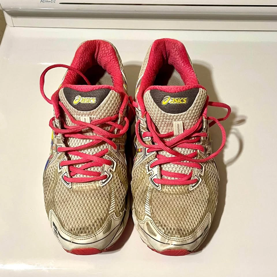 ASICS GT-2000 Running Shoes Women’s Size 10 - photo 2