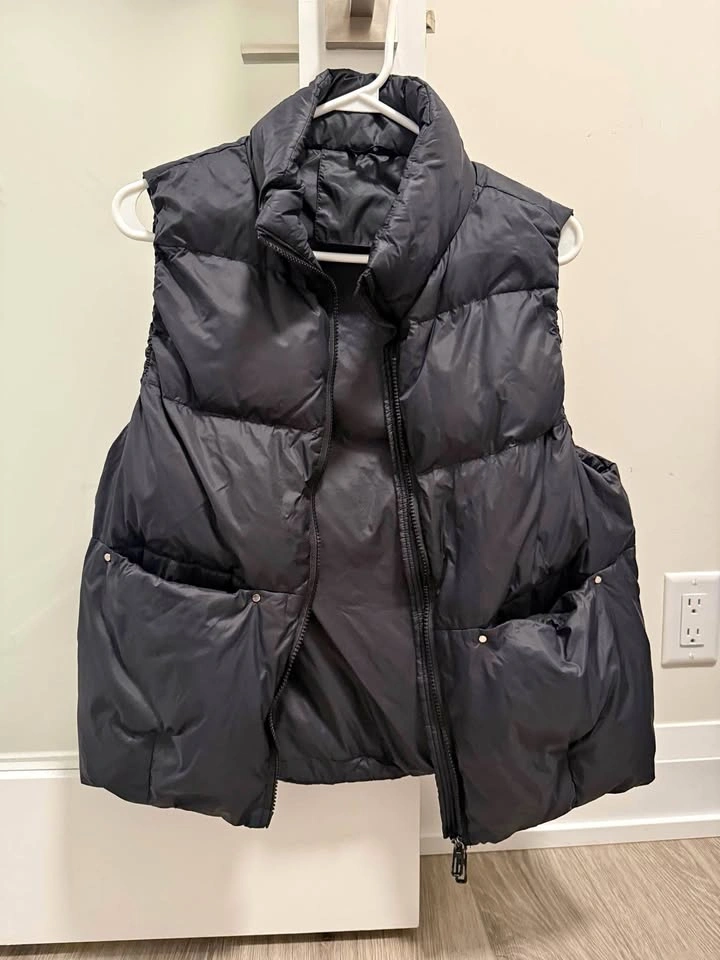 Light puffy down vest women’s S