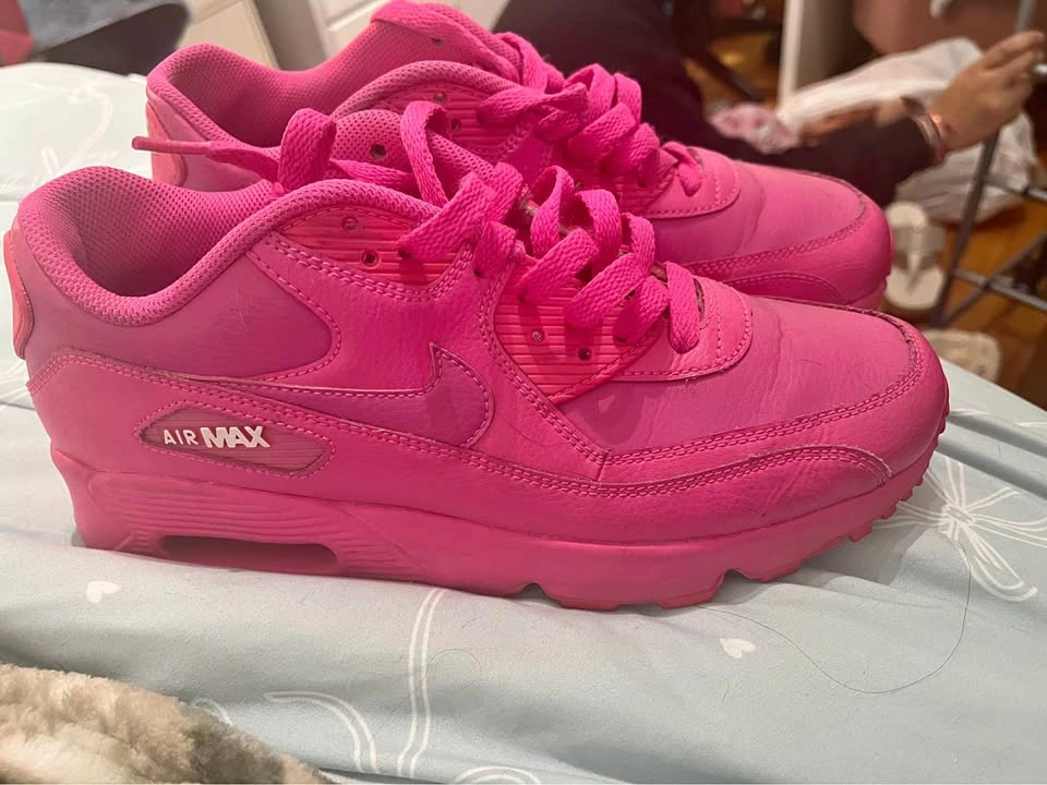 Air Max Pink Shoes - Size 7Y