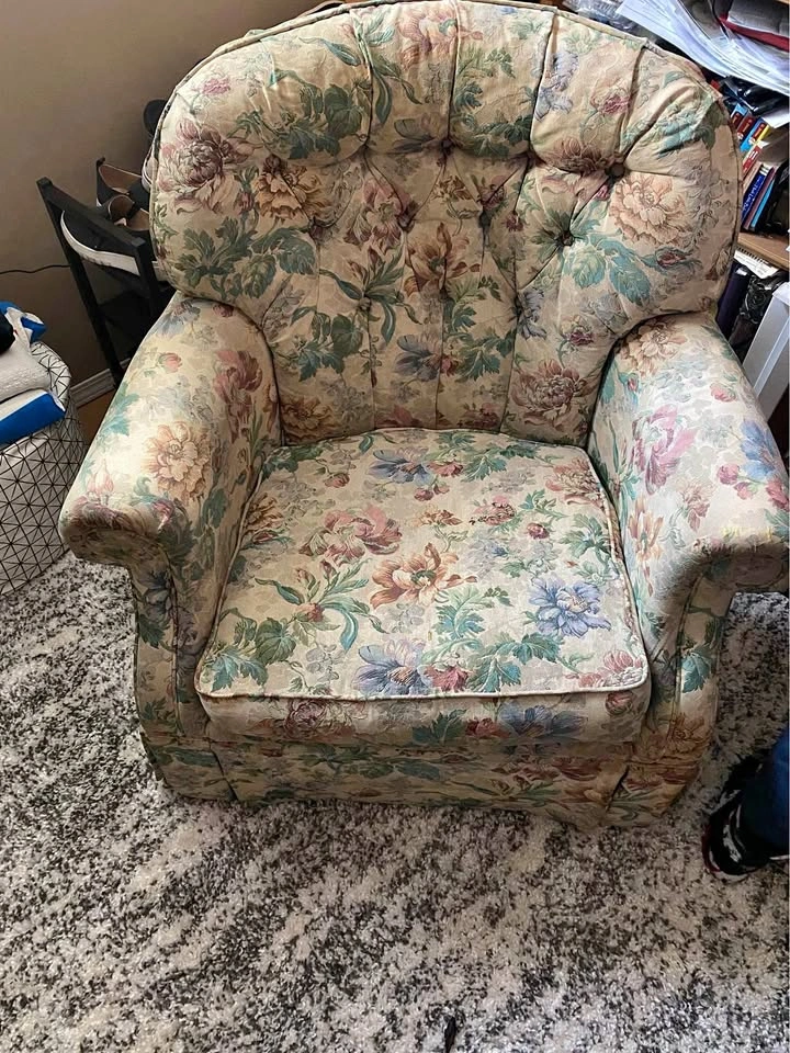 La-zboy Swivel Chair