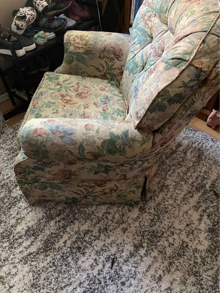 La-zboy Swivel Chair - photo 3