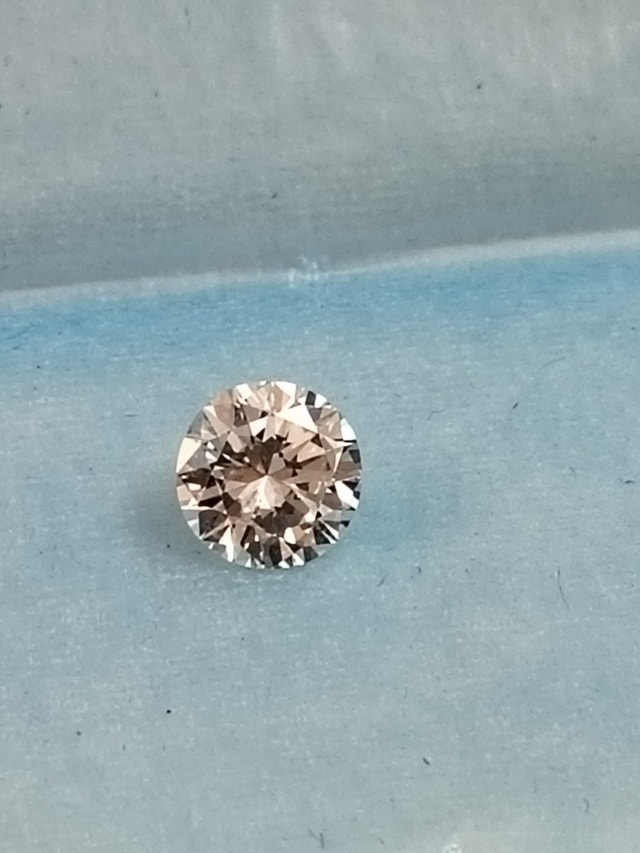 1.70 CT Natural Diamond - G Color SI Clarity