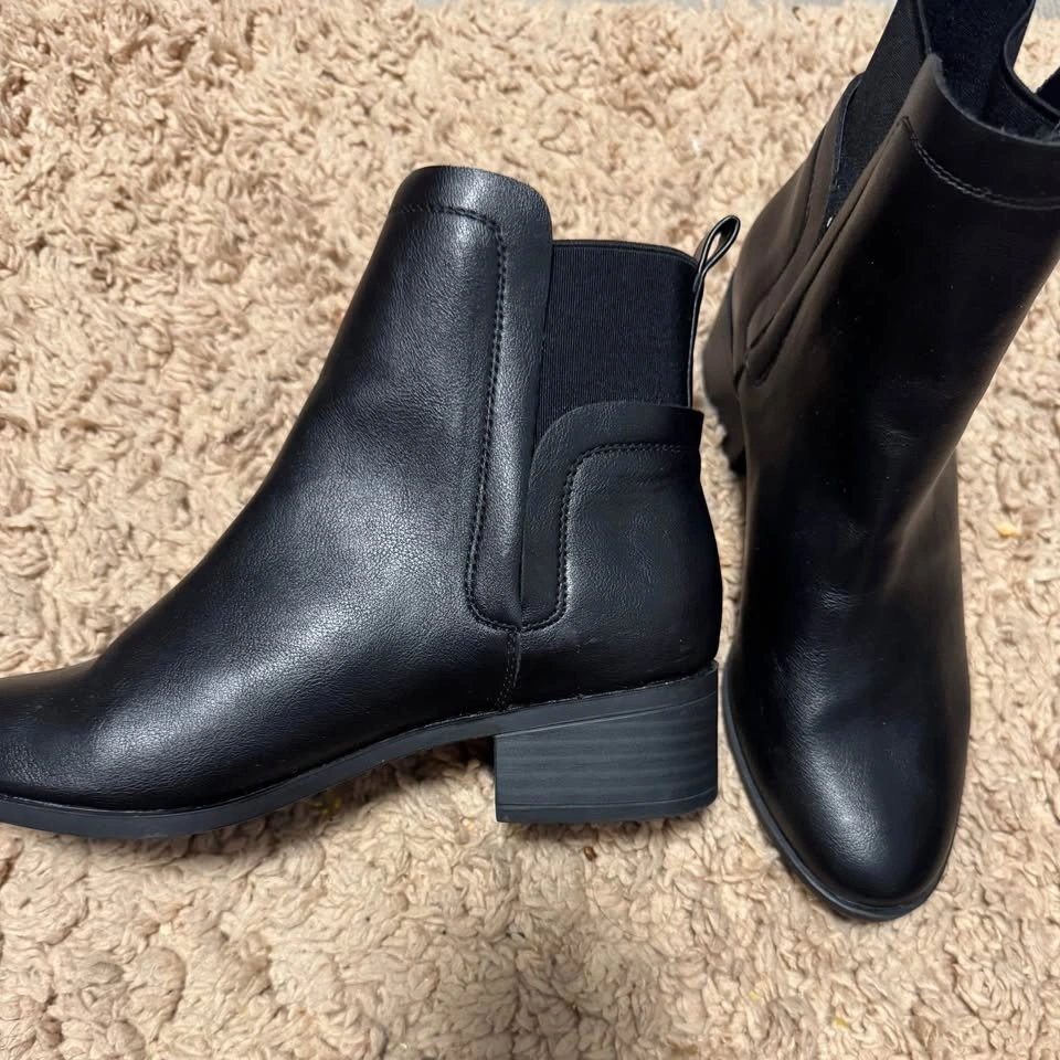 Call It Spring Cassi Chelsea Booties - Size 6 - photo 3