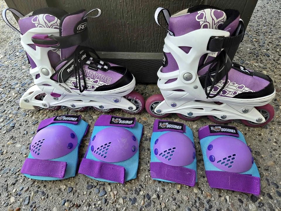 Adjustable Rollerblades + Pads Set - Kids Size 2-5