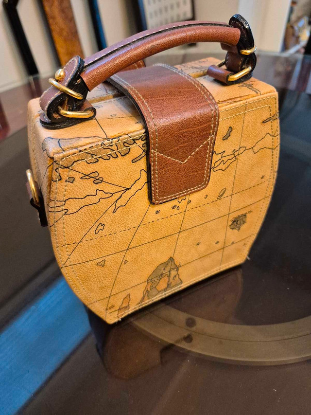 Map Handbag - photo 3