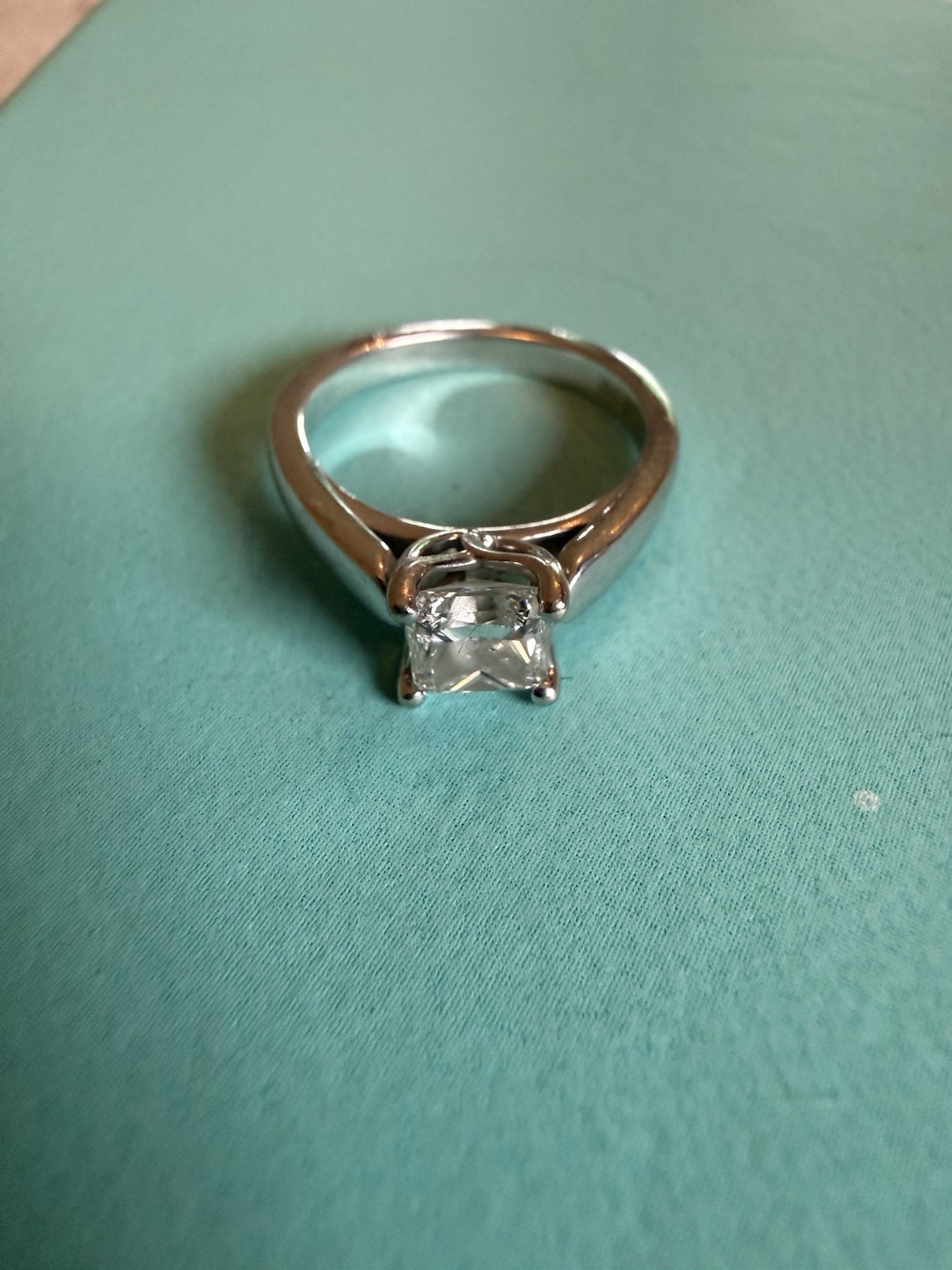 1.03 Carat I/VS2 Diamond Engagement Ring Princess Cut 14K White - photo 2