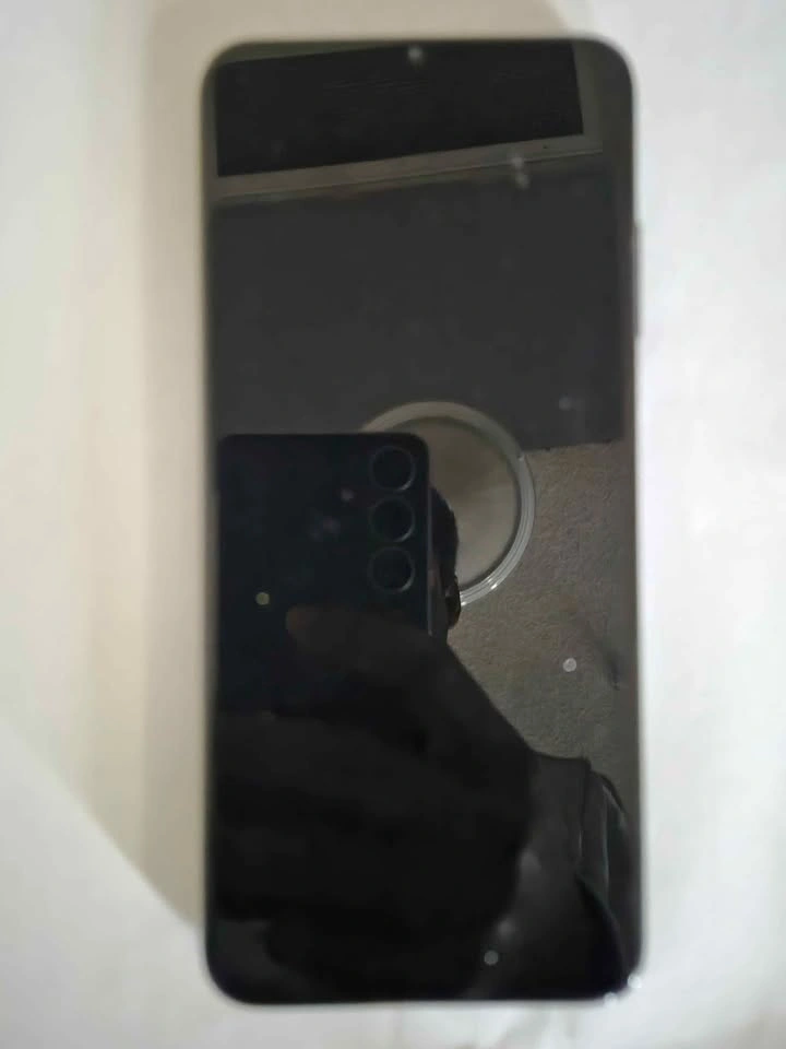 Samsung Galaxy (Black) - Good Condition - Unlocked - photo 3