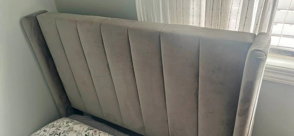 Twin bed barely used ( guest room)