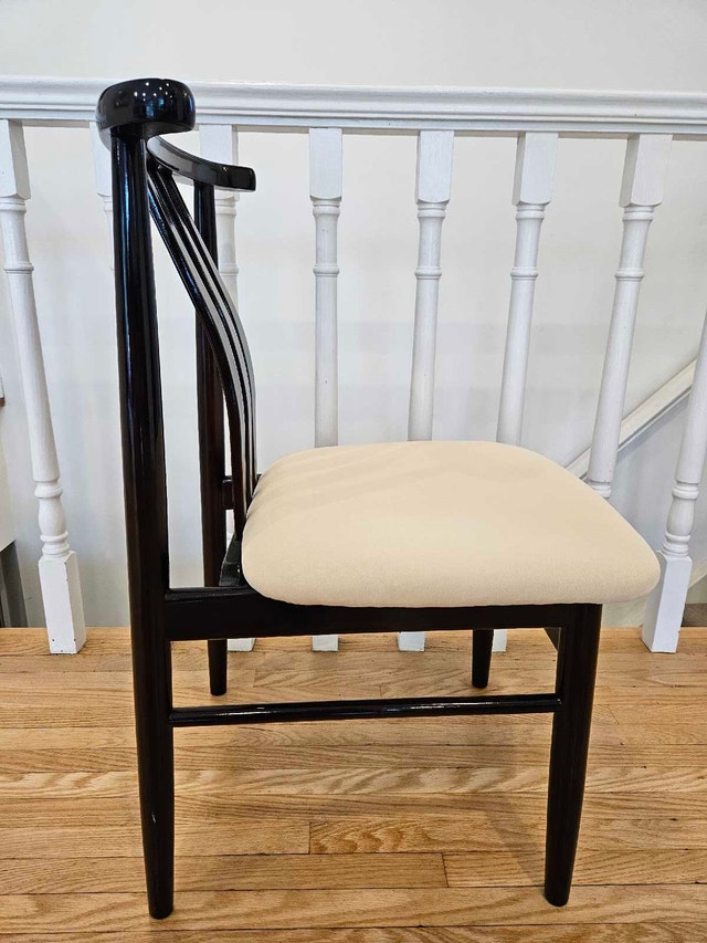 MCM Dining Chairs (Set of 4) - photo 2