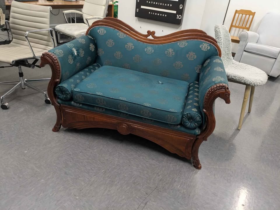 Antique sofa wood - photo 2