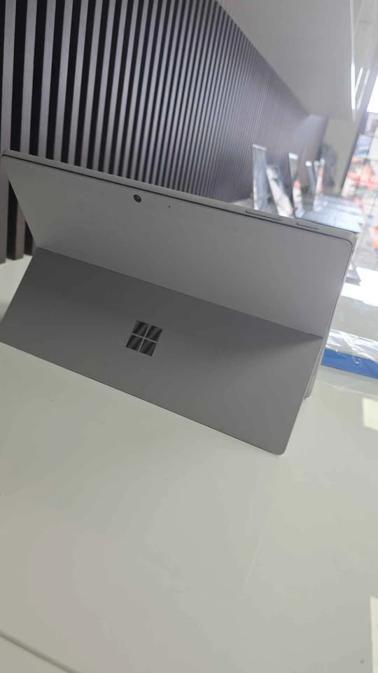 Microsoft Surface Pro 7+ 2-in-1 Laptop/Tablet - photo 2