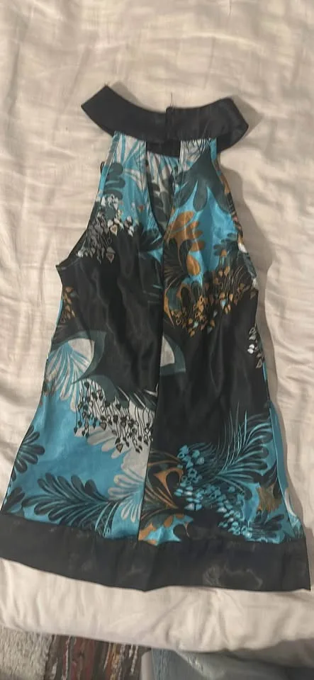 Dress Top image indicator(2)