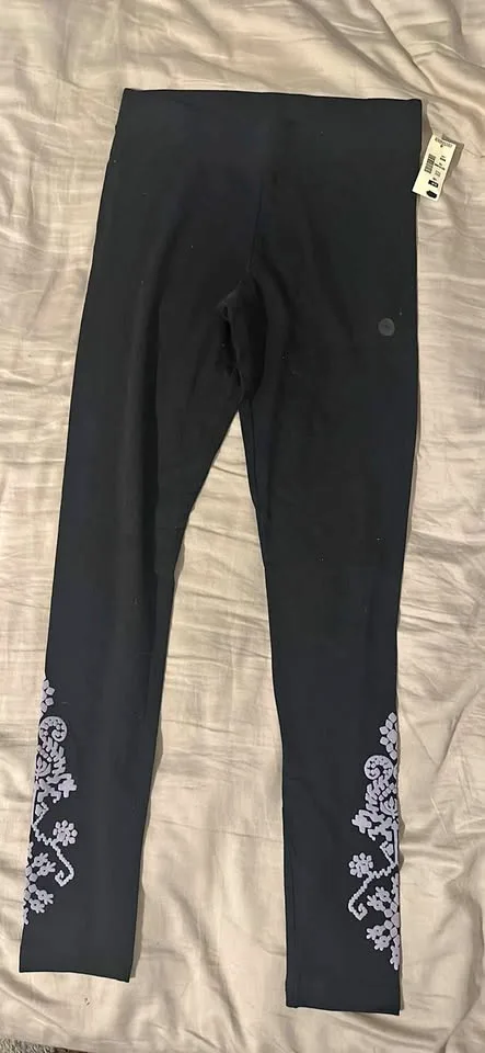Kids Leggings thumbnail