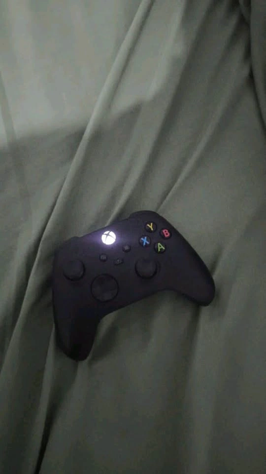 Xbox Series X Controller - photo 2