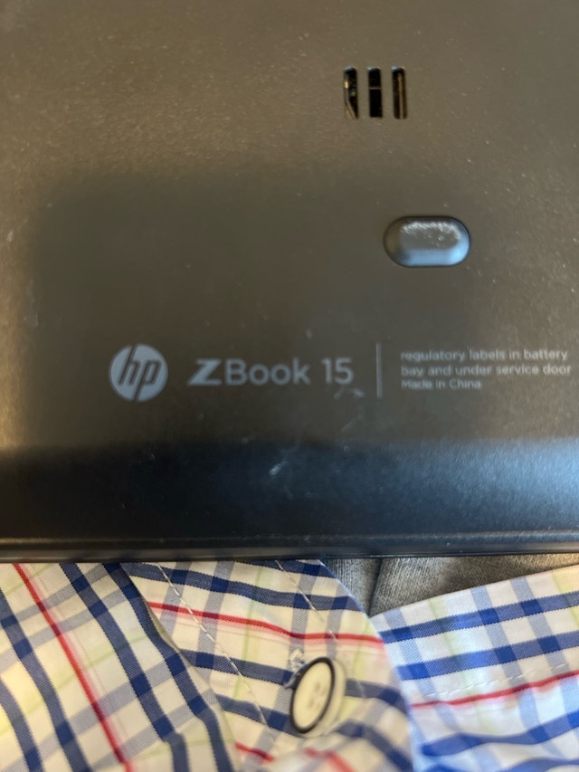 HP ZBook 15 4th gen I7 Mobile Workstation - No power adapter