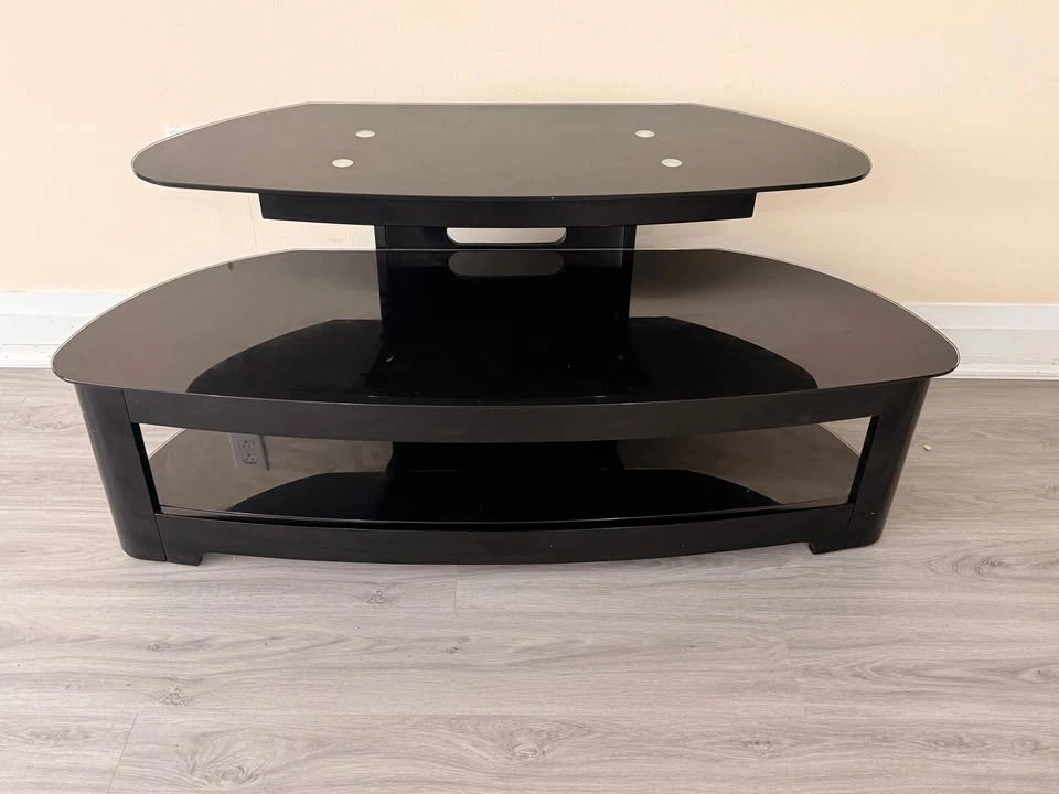 MOVING SALE – Modern TV Stand - photo 5