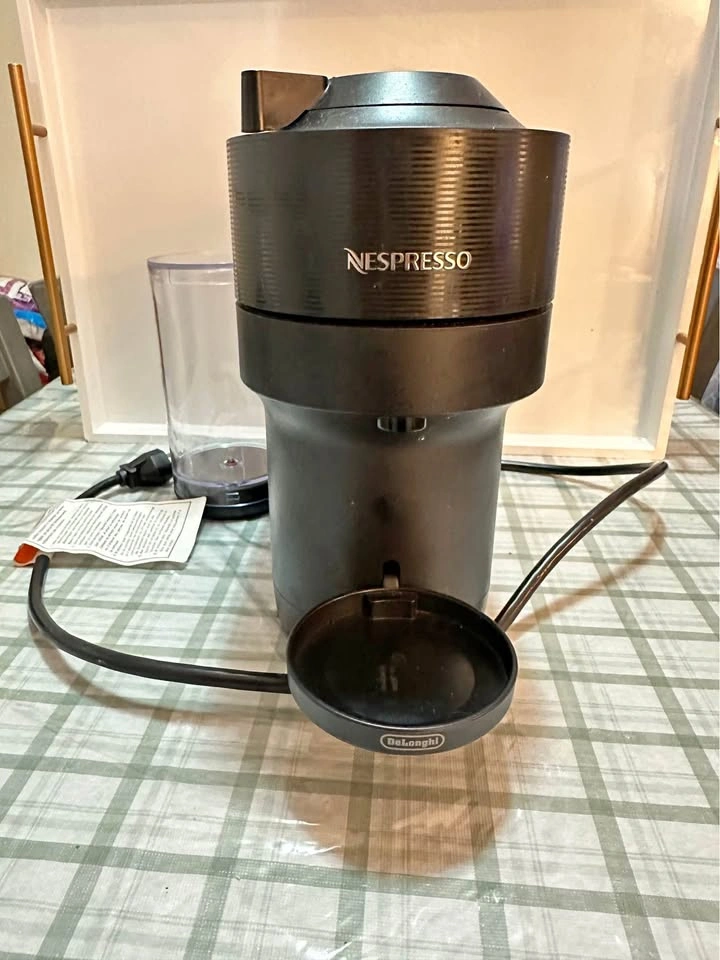 Nespresso DeLonghi Coffee Machine