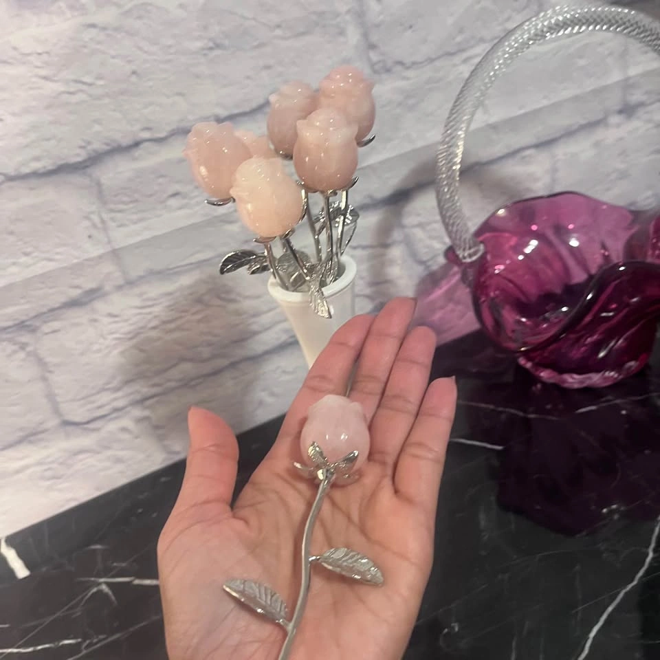 Rose Quartz Crystal Rose Flower - Mother's Day Gift - photo 3