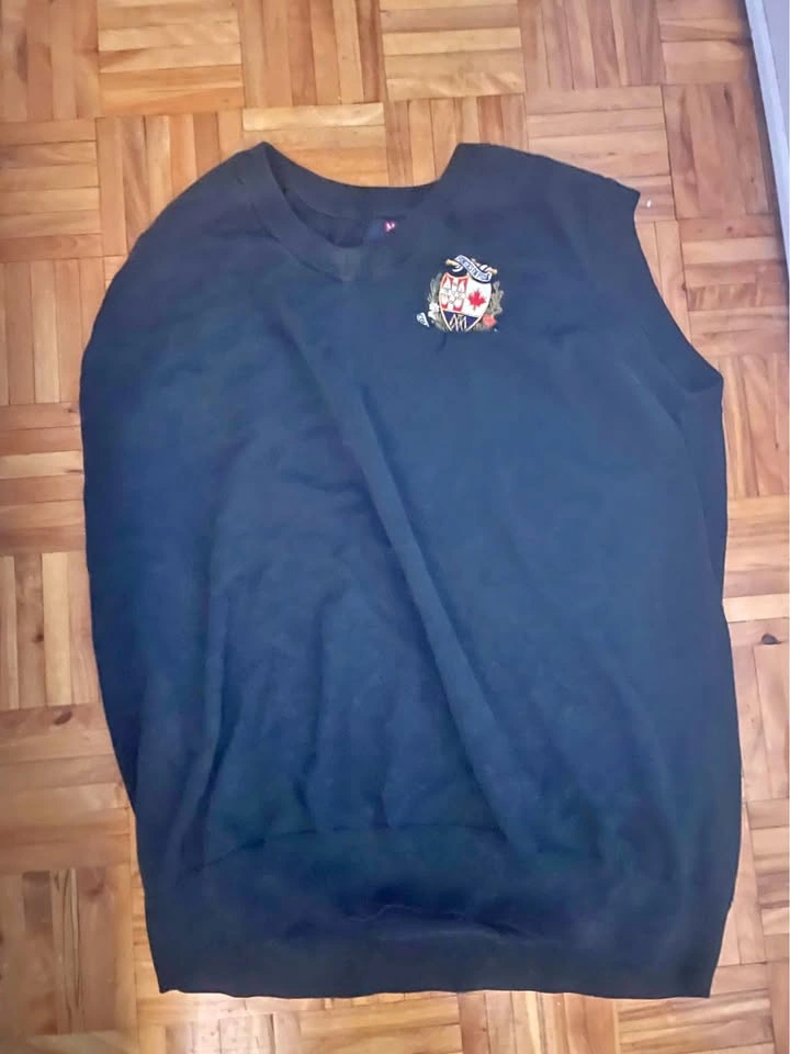 Mcarthys Chaminade 2XL