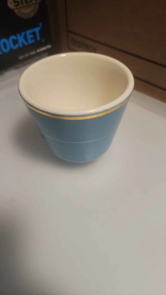 22kt Gold Tone Mug Alberta Canada Hycroft - photo 4