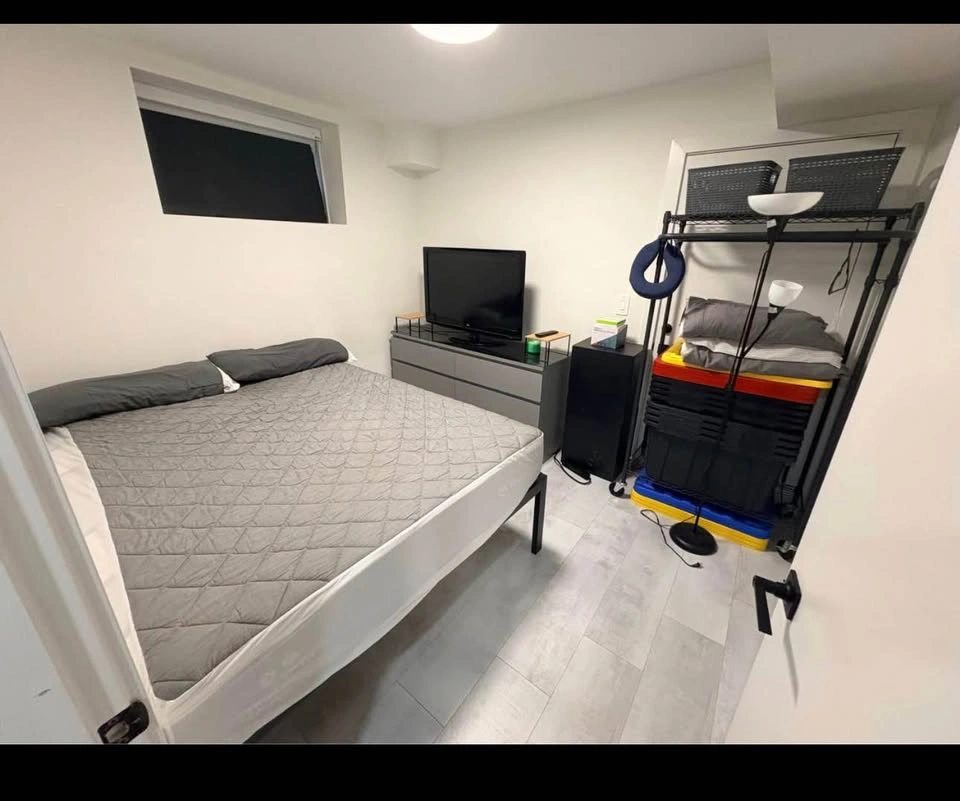 1 Bed 1 Bath - House - photo 2